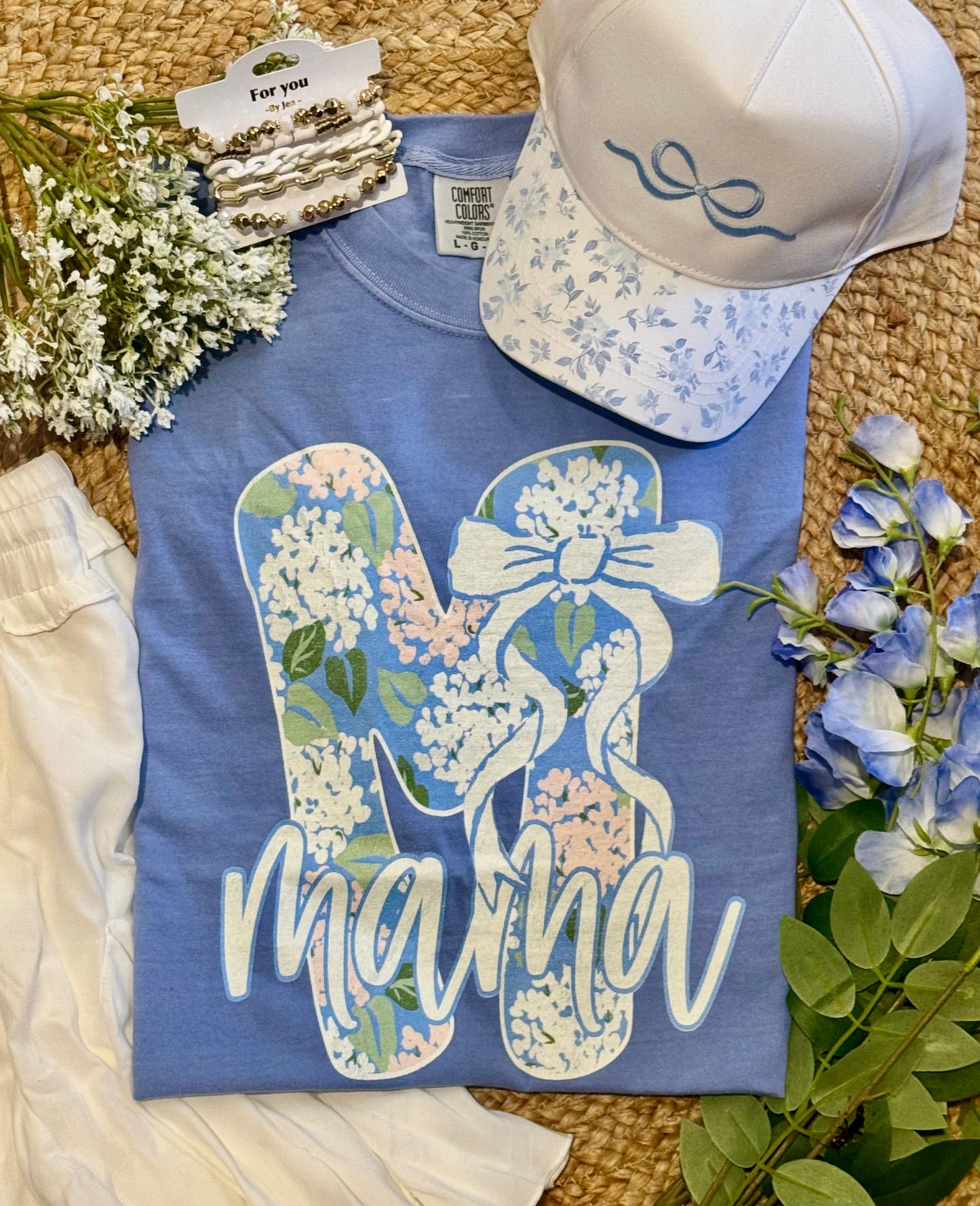 Mama Hydrangea Name Tee