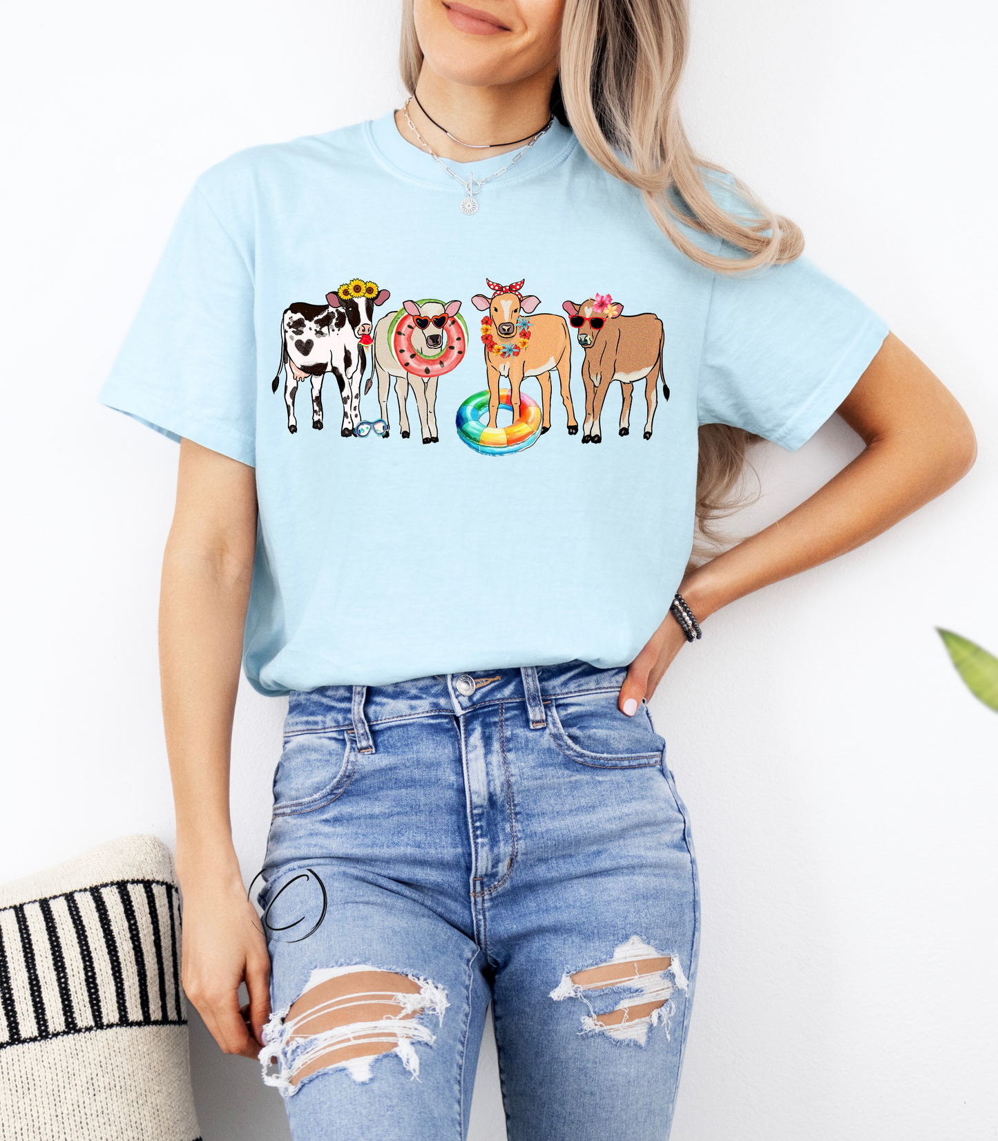 Pool Party Summer Cows Graphic Tee