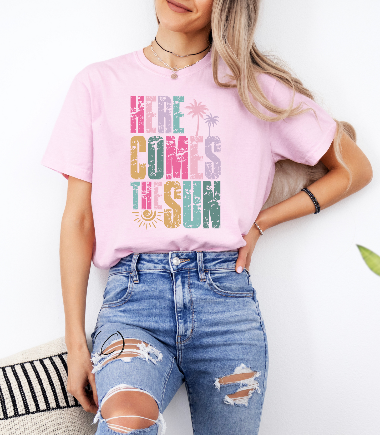 Distressed Here Comes The Sun Graphic Tee