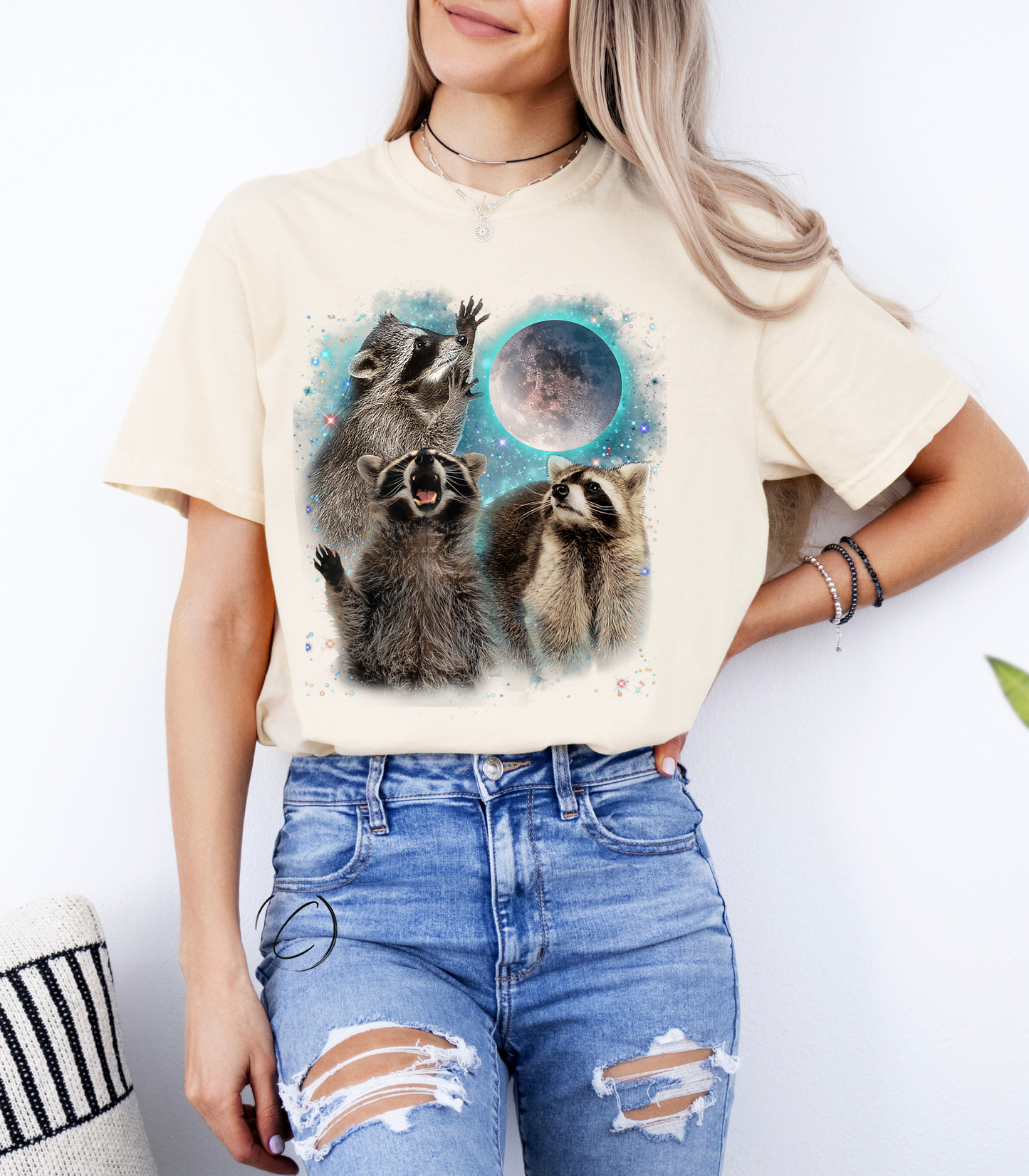 Feral Moon Graphic Tee