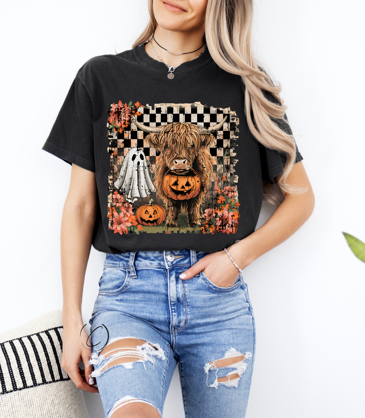 Vintage Highland Ghost Graphic Tee