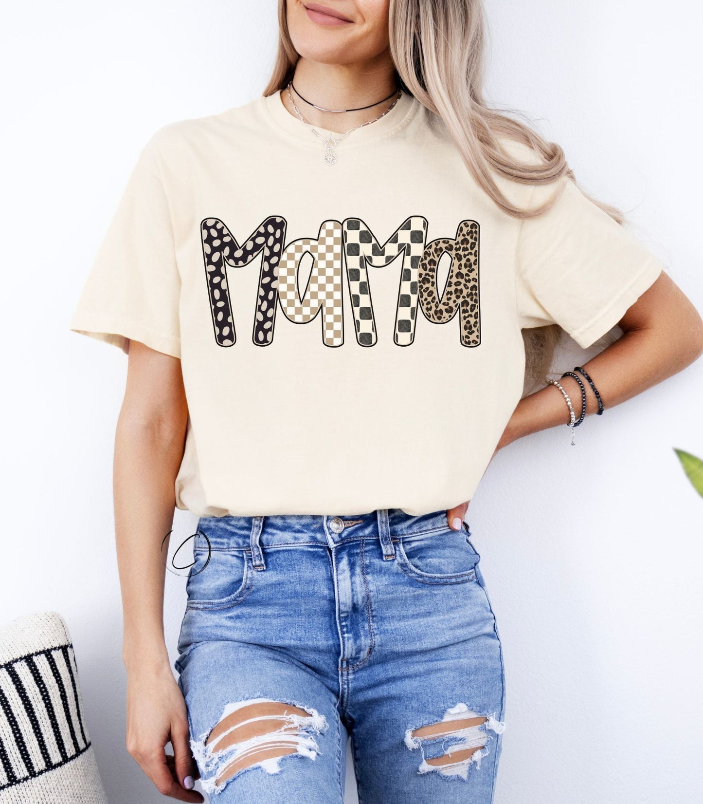 Mama Leopard Check Graphic Tee