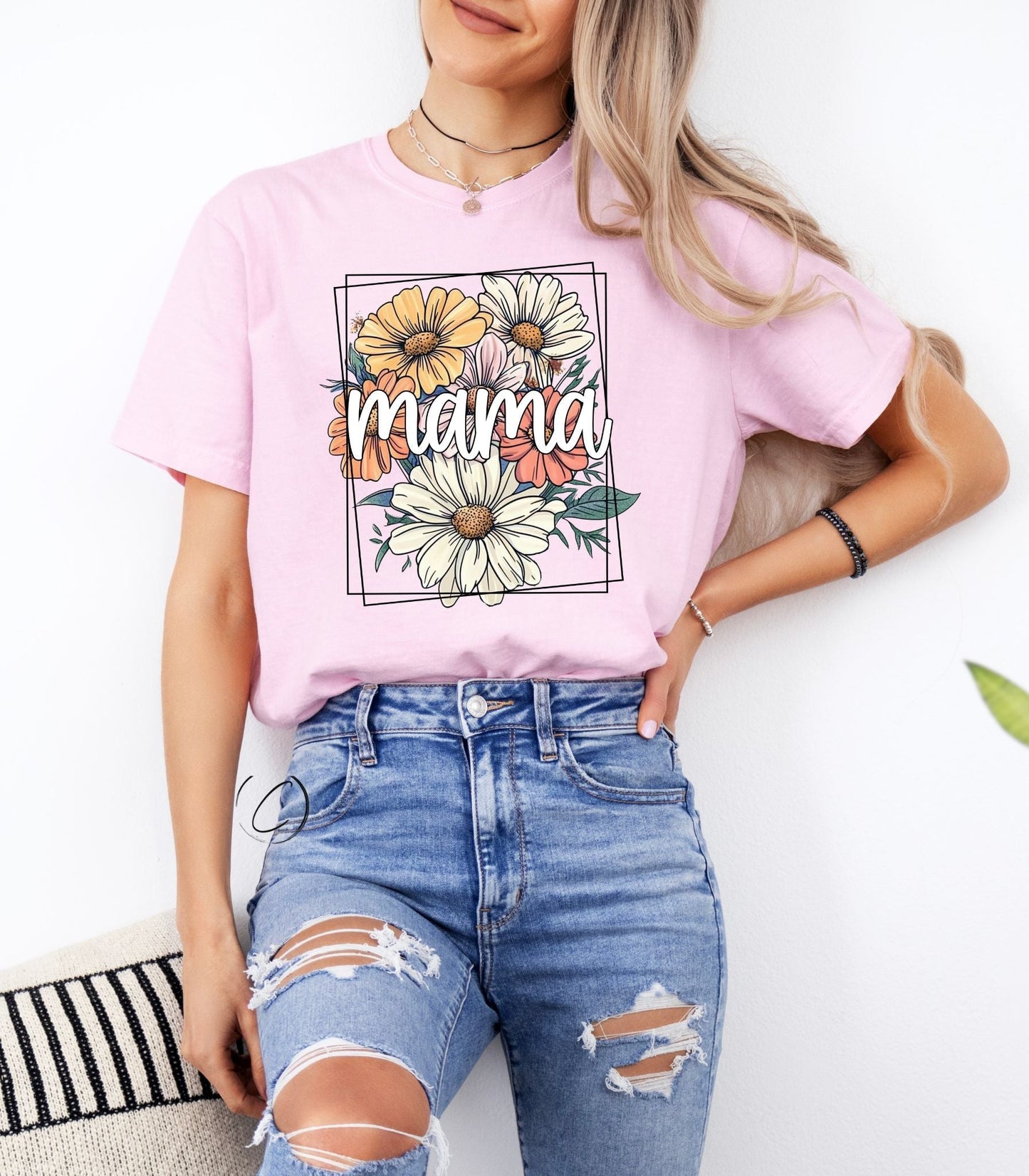 Blooming Mama Graphic Tee