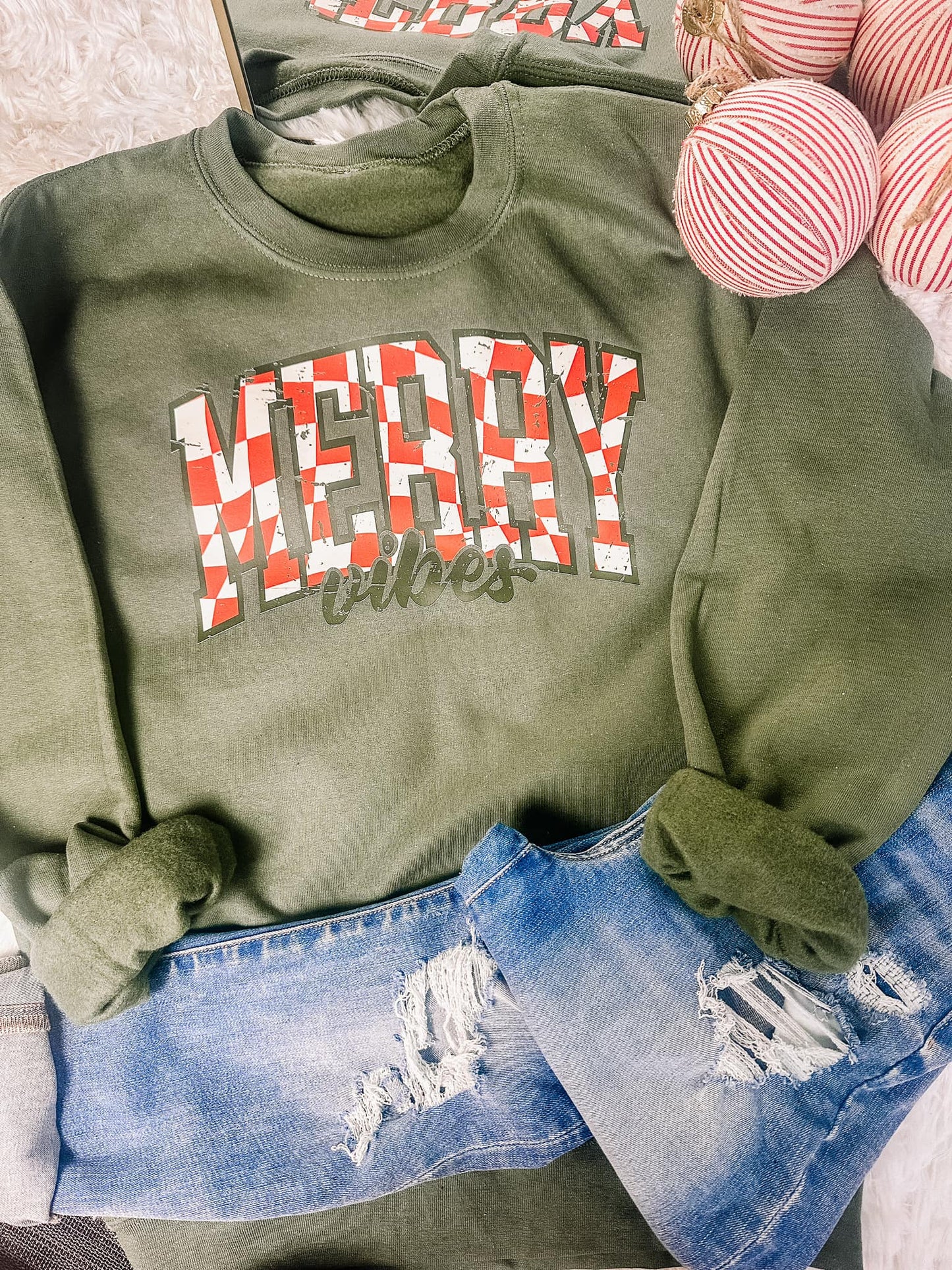Checkered Merry Vibes