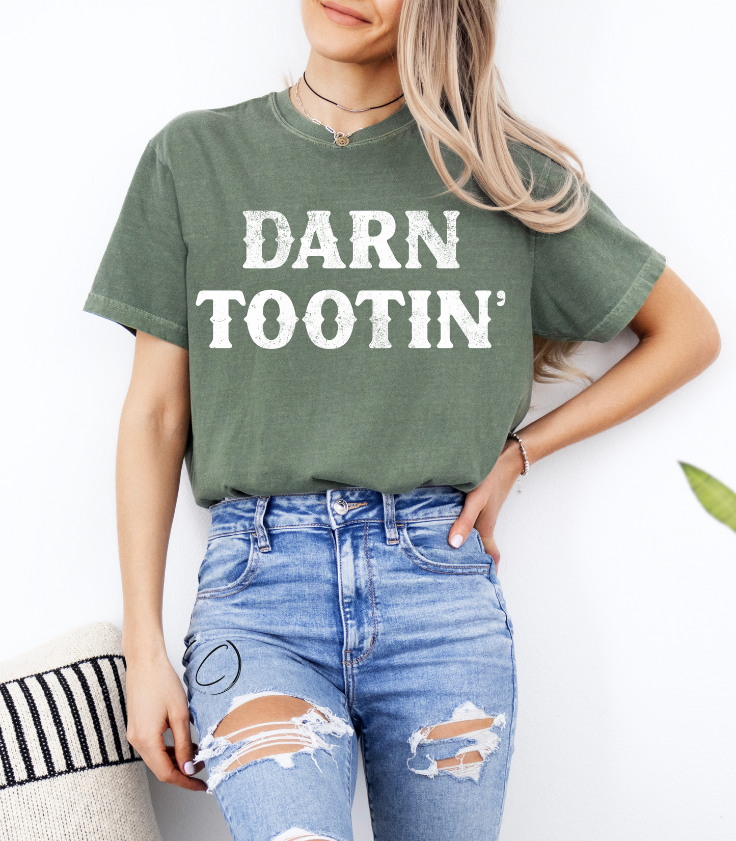 Darn Tootin' Graphic Tee