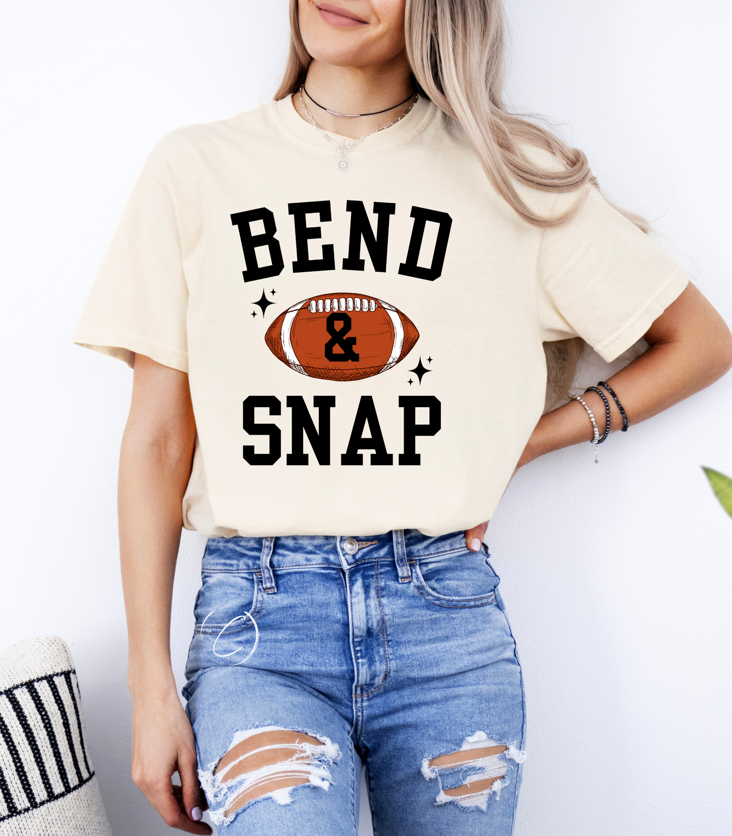 Bend & Snap Graphic Tee