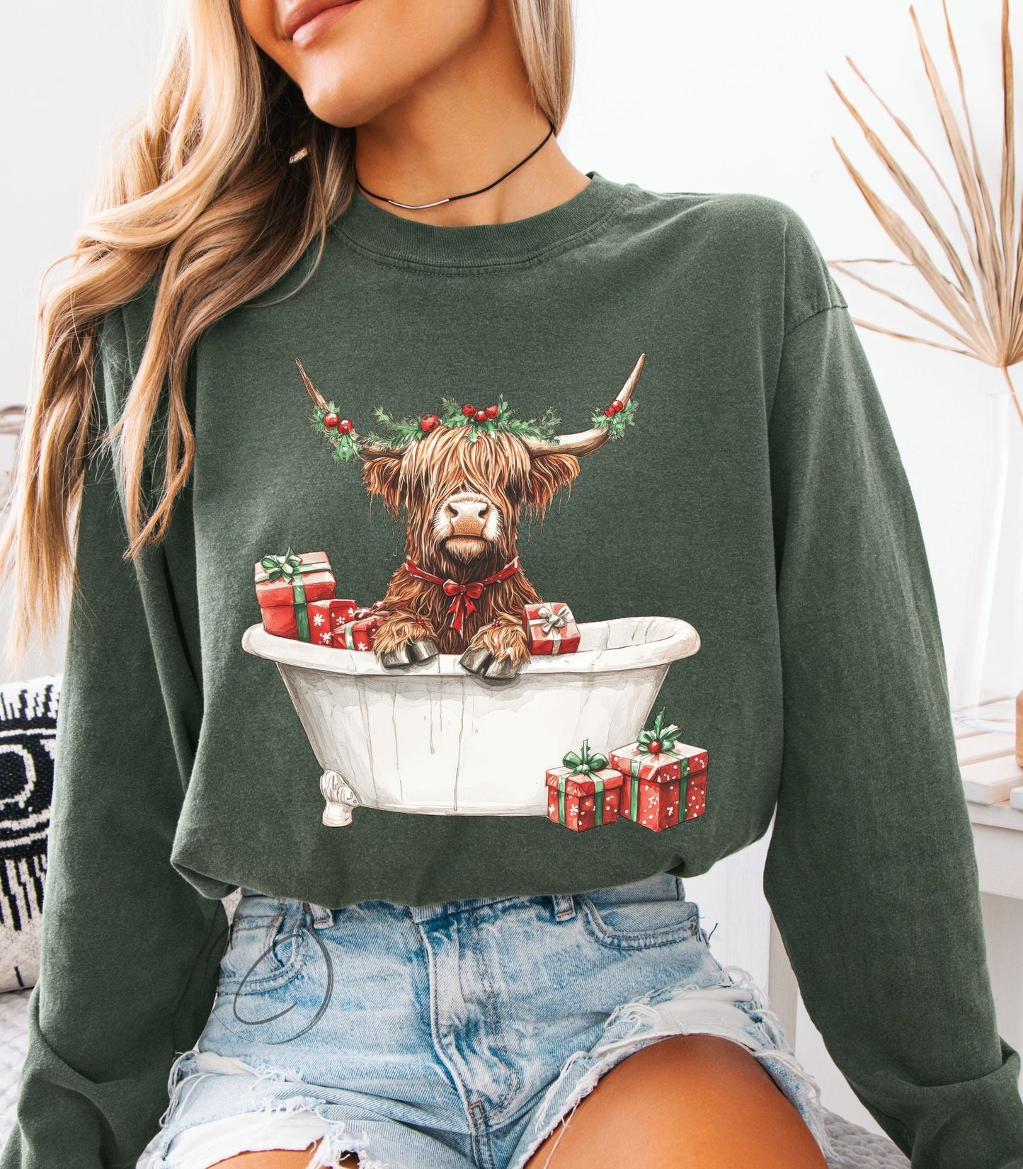 Christmas Highland Bathtub Long Sleeve Graphic Tee