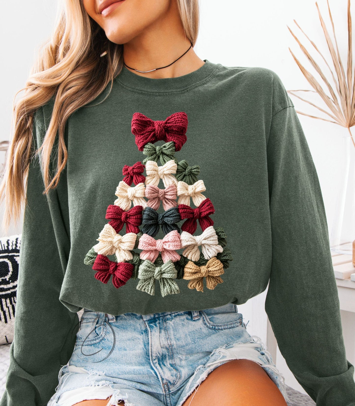 Faux Yarn Coquette Bow Christmas Tree Long Sleeve Graphic Tee