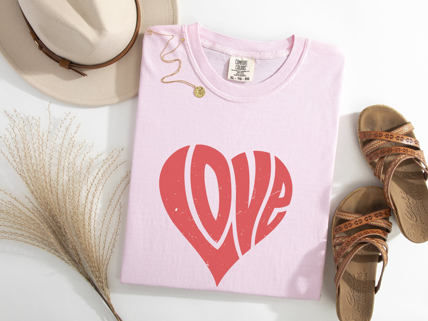 Groovy Love Heart Graphic Tee