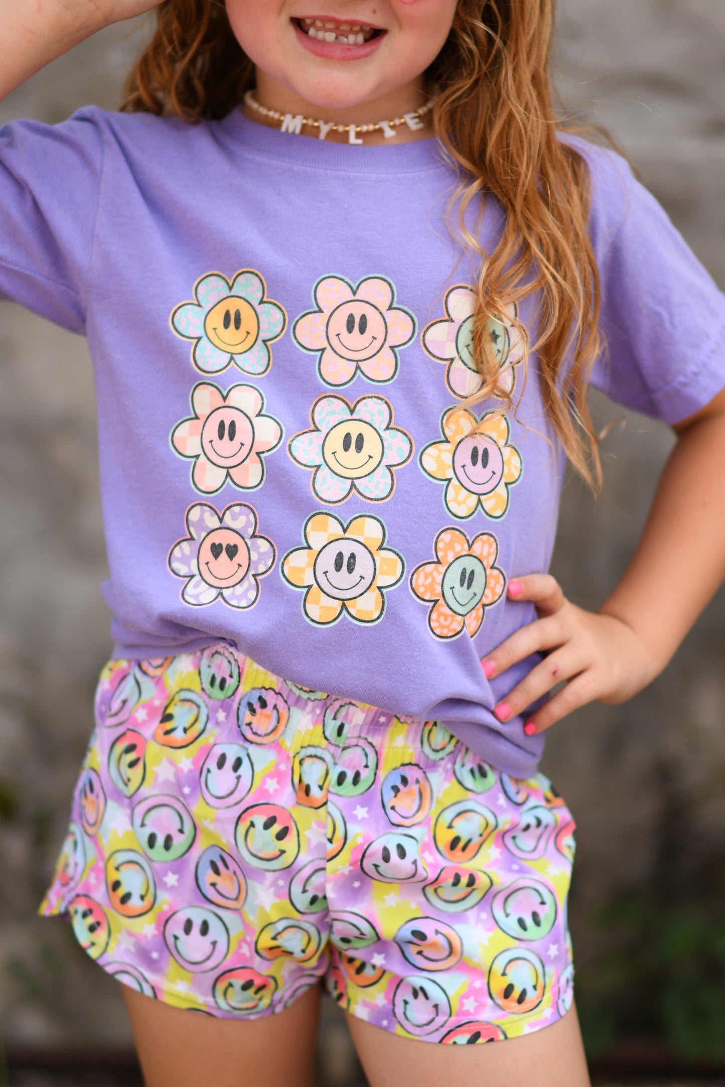 Retro Daisy Smiley Tee