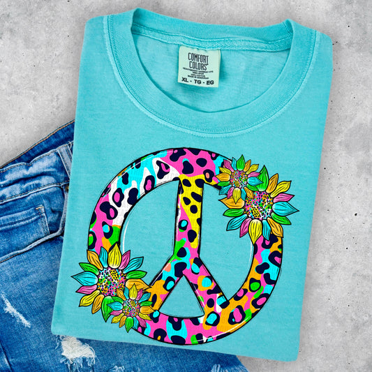 Neon Daisy - Tee