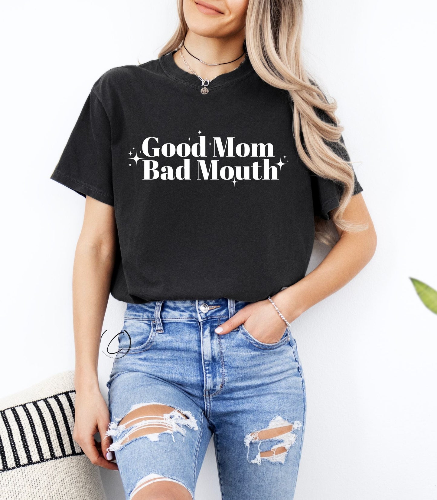 Good Mom Bad Mouth Graphic Tee