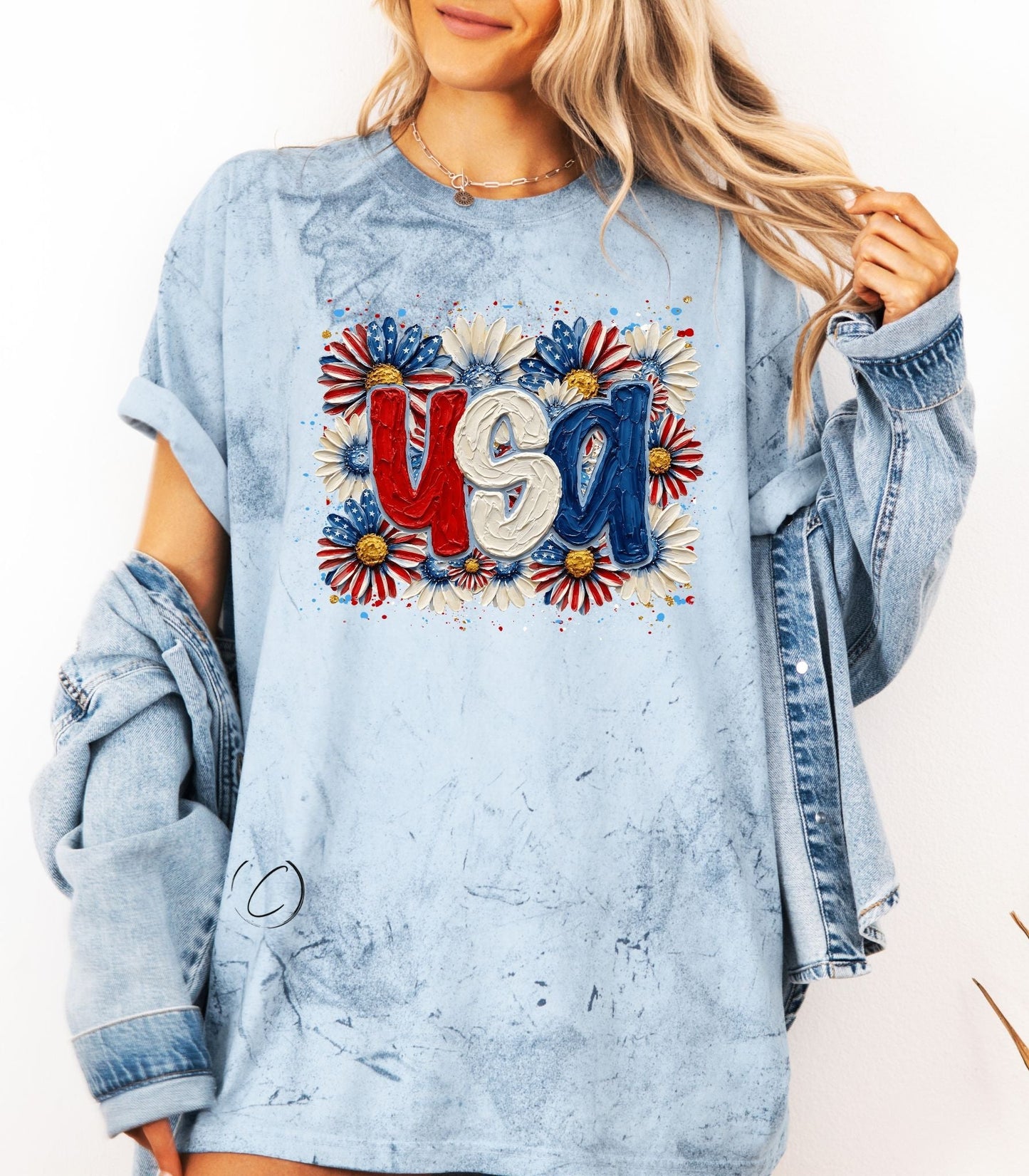 USA Patriotic Daisy Graphic Tee