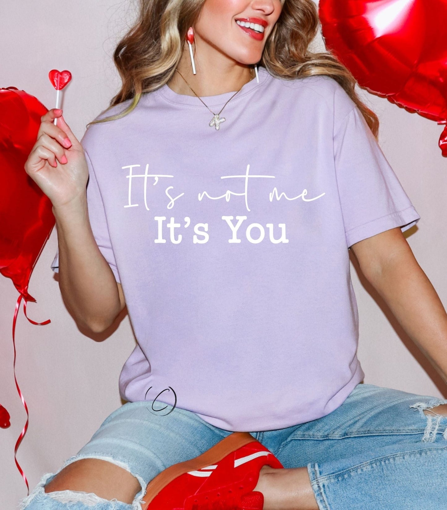 Simplistic It's Not Me Graphic Tee