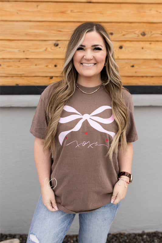 Girly XOXO Coquette Bow Graphic Tee